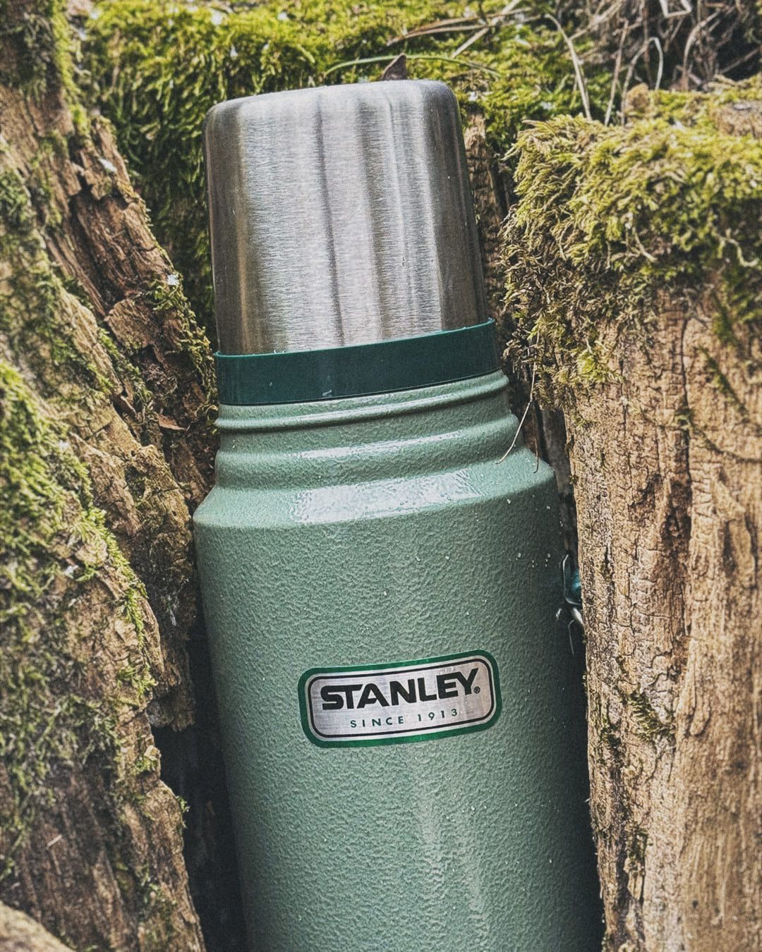 Термос Stanley Legendary Classic (1л), зеленый без гравировки &ndash; Tags UA